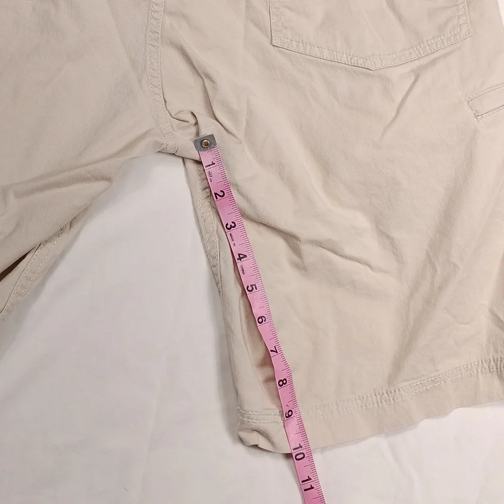 Signature Gold by Levi's men's shorts size 34